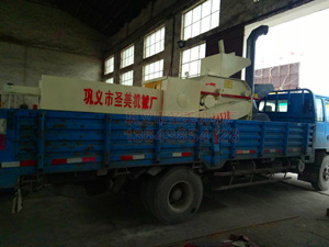 װ������