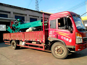 װ������